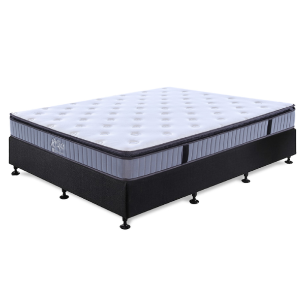 kyro medium queen bed
